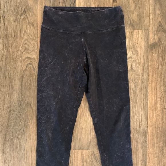 Express Pants - High-waisted acid wash gray Express leggings